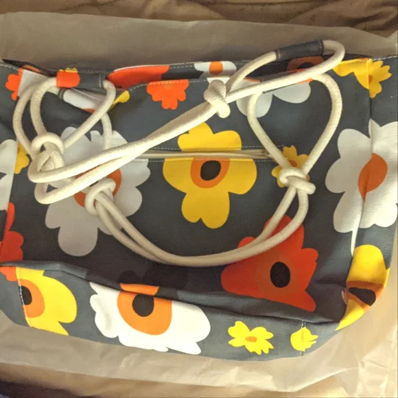 Farmhouse Is My Style flower tote and matching clutch wallet NEW - Picture 6 of 16